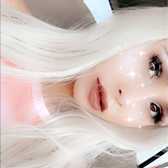 Meet your Posher, Rachel - Picture 1 of 1